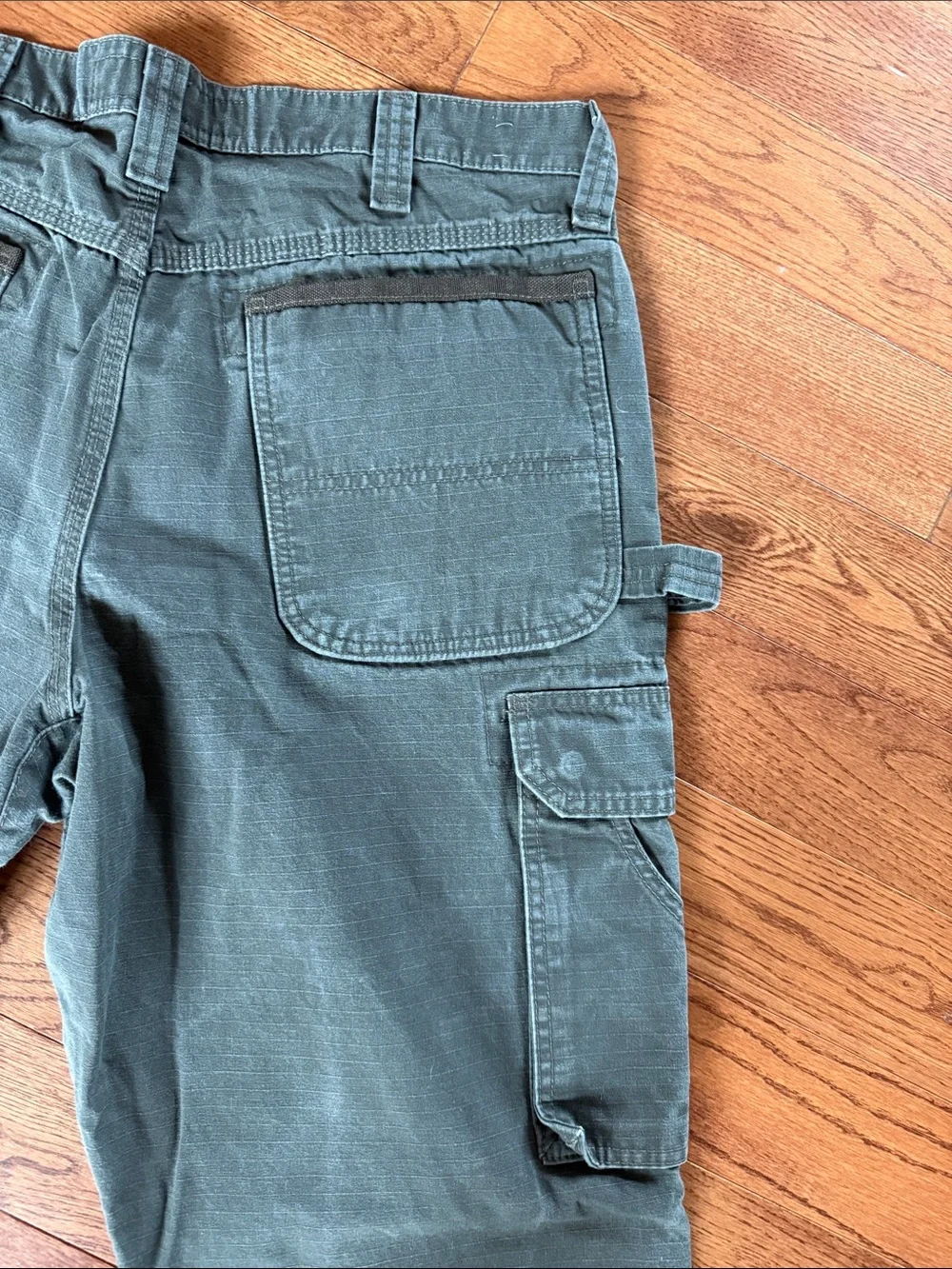 Wrangler cargo pants